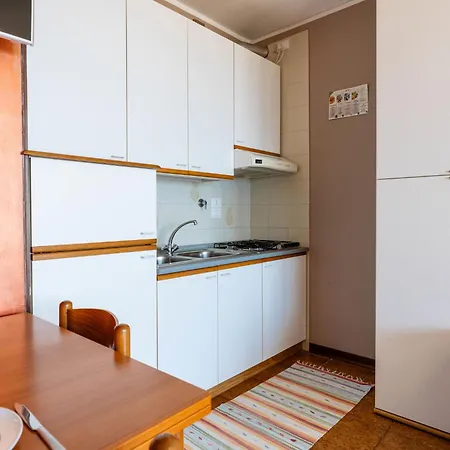 Apartmán Casa Fiorita By Interhome
