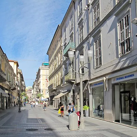 아파트 Casa Fiorita By Interhome 산레모